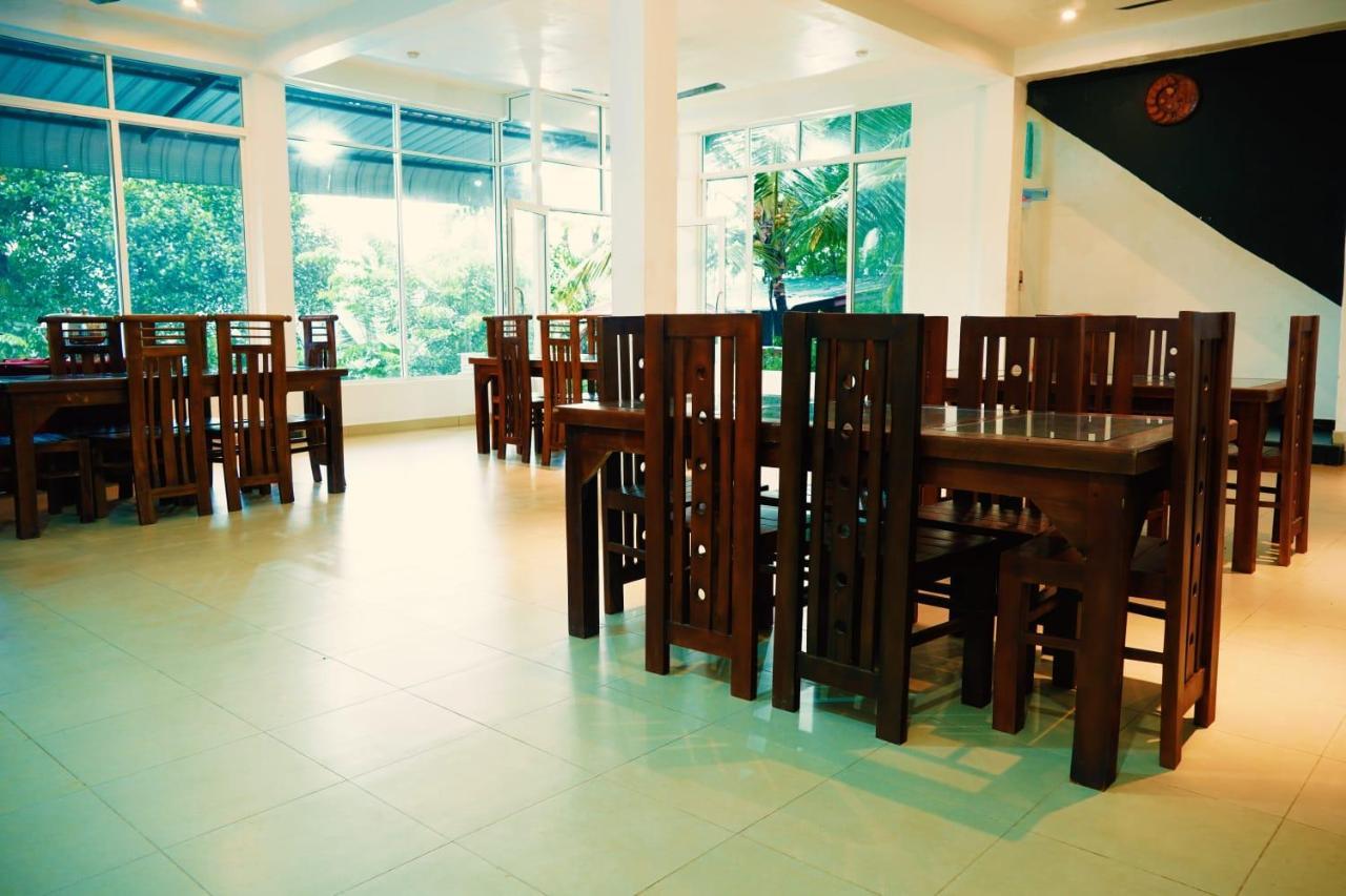 Discovery Resort Ratnapura Kültér fotó
