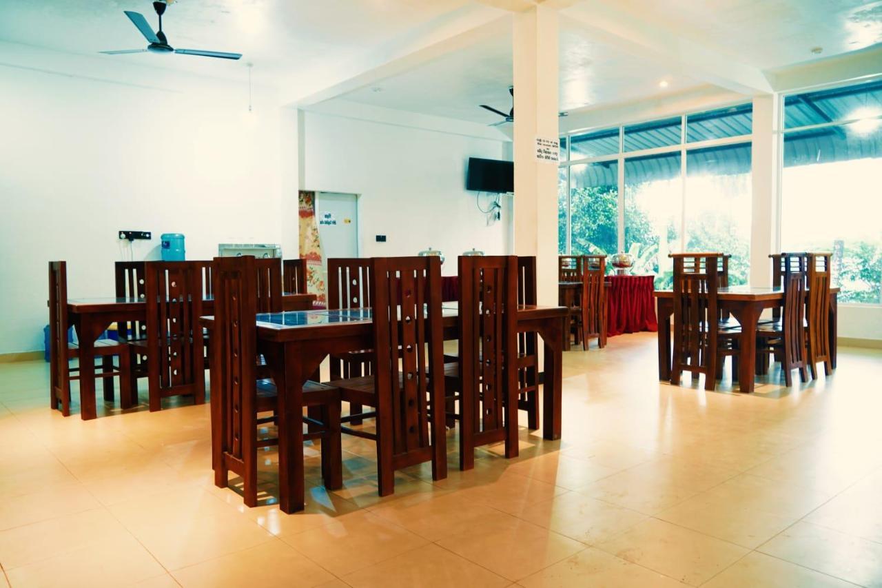 Discovery Resort Ratnapura Kültér fotó