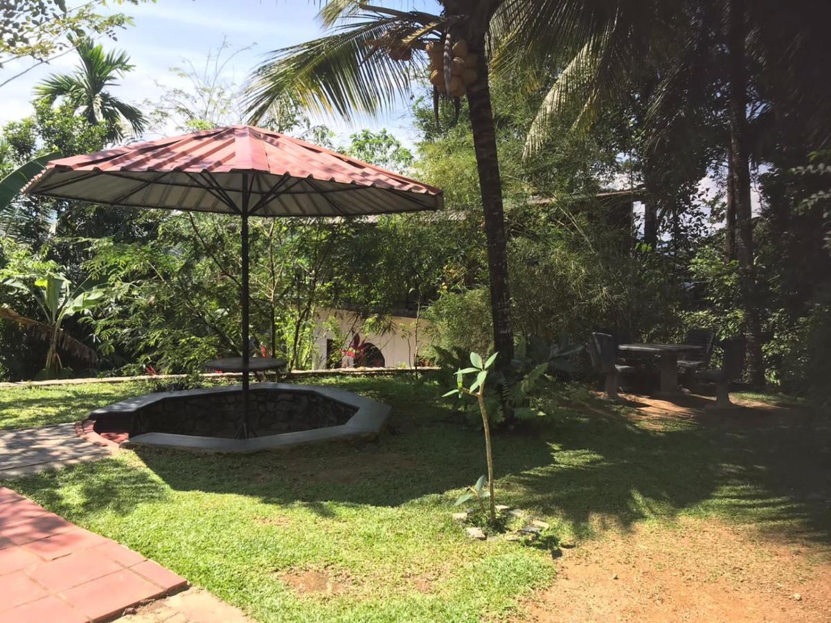 Discovery Resort Ratnapura Kültér fotó