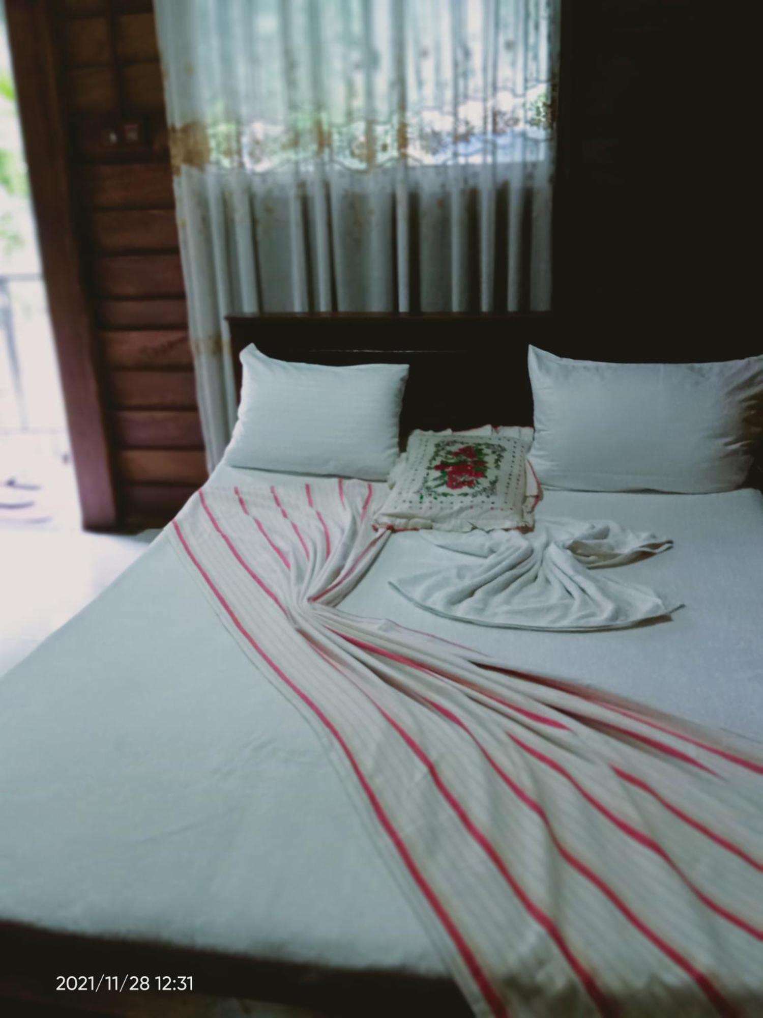 Discovery Resort Ratnapura Szoba fotó